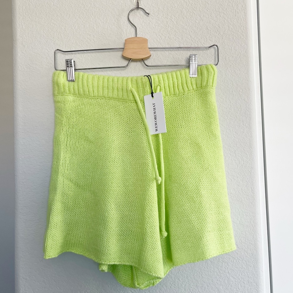 NWT WeWoreWhat Womens Neon Green Knit Sweater Shorts - Picture 2 of 5